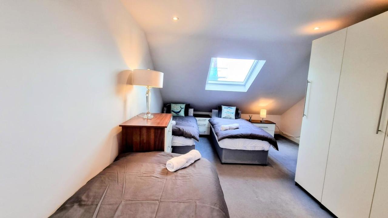 Surbiton Luxury Garden House 19 Βίλα Εξωτερικό φωτογραφία
