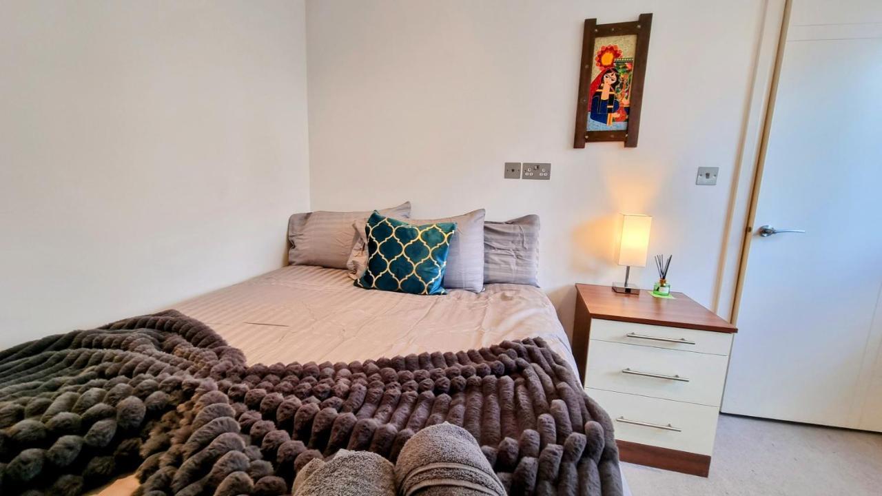 Surbiton Luxury Garden House 19 Βίλα Εξωτερικό φωτογραφία