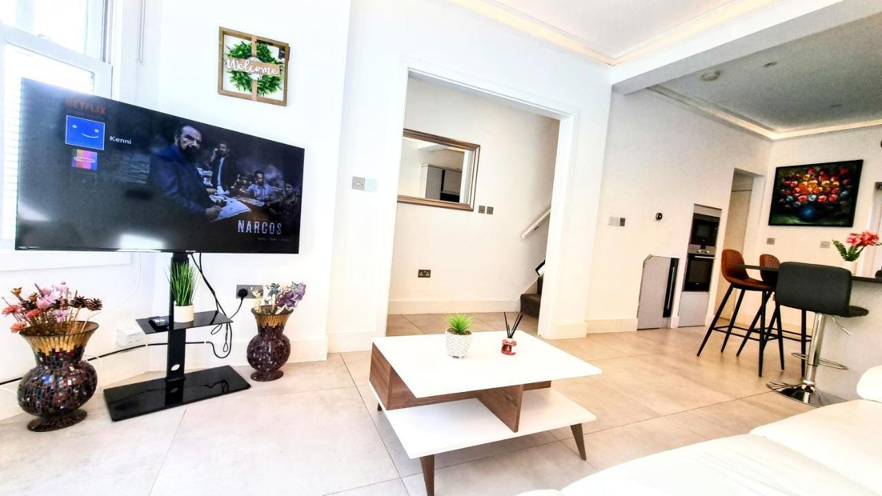 Surbiton Luxury Garden House 19 Βίλα Εξωτερικό φωτογραφία